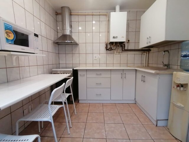 Mariott Inchiriez casa 3 camere, constructie 2014, zona Hotel Mariott,
